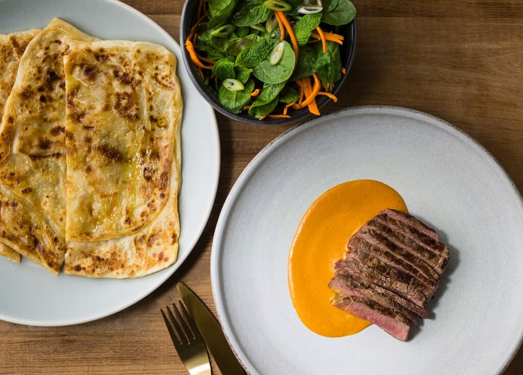 MC-Seared-Beef-Eye-Fillet-with-Rendang-Sauce-Roti-Nam-Jim-1